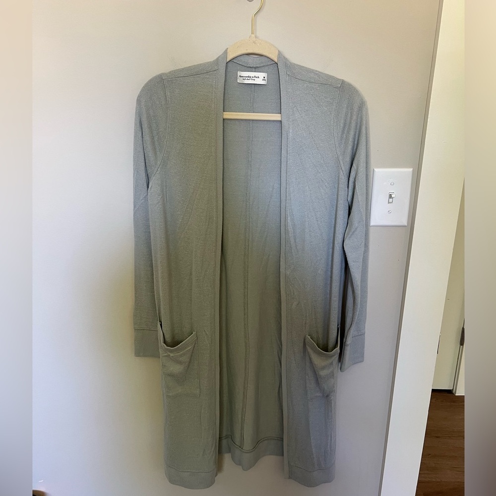 Abercrombie & Fitch Soft and Cozy Gray Open Front Cardigan